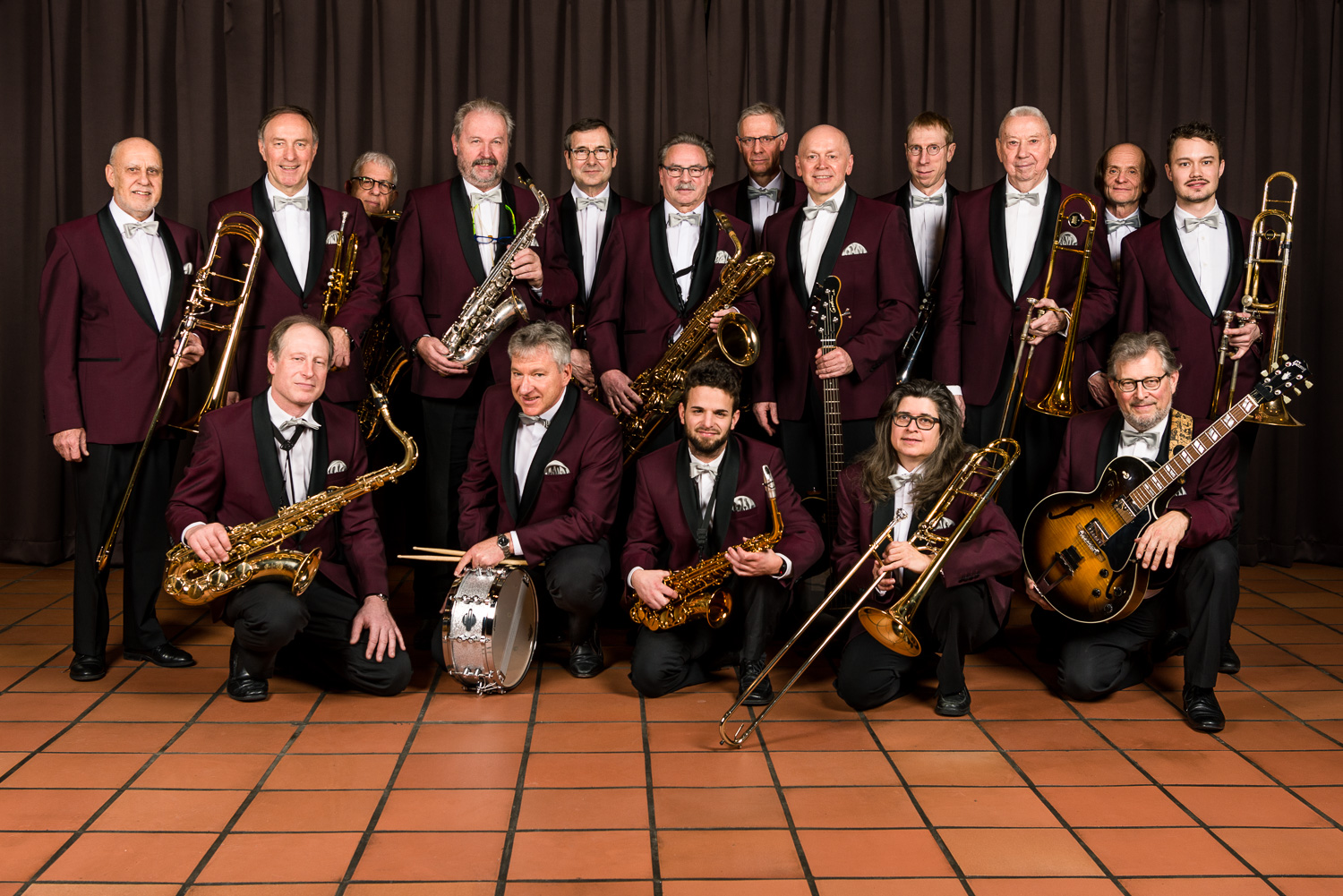 Bandgruppenfoto einer Big Band